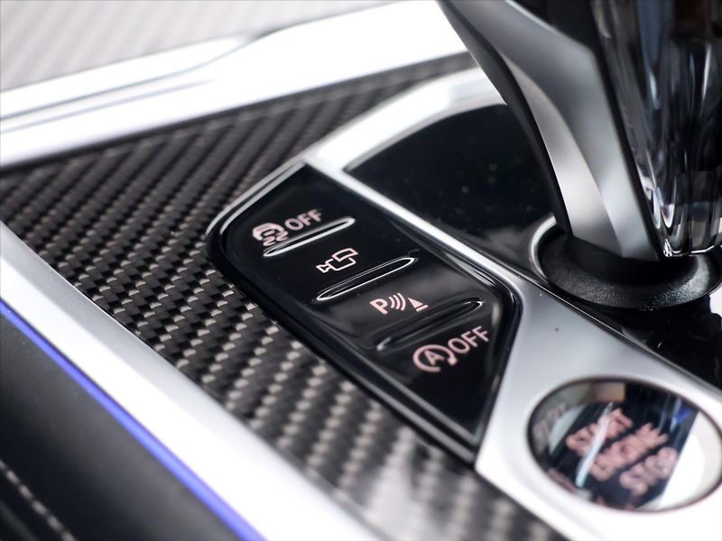 BMW Řada 8 3,0 840i 245kW Gran Coupe DPH - fotka 37 z 49