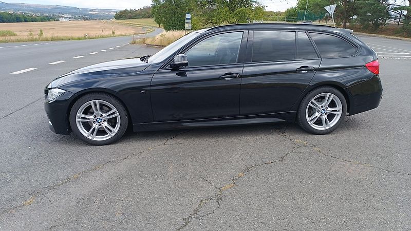 BMW Řada 3 320d MPaket 2,0D B47 Automat - fotka 5 z 36