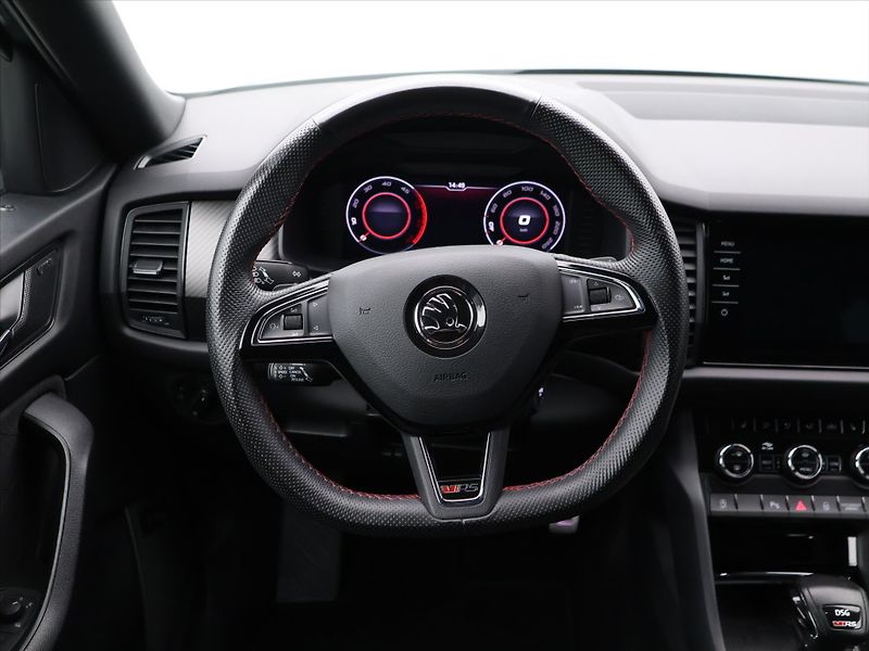 Škoda Kodiaq RS 2,0 TDI 176kW 4x4 DSG CZ - fotka 14 z 28
