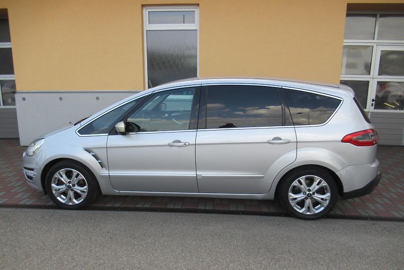 Ford S-MAX 2.0 TDCi AUT. KLIMA TAŽNÉ - fotka 6 z 23