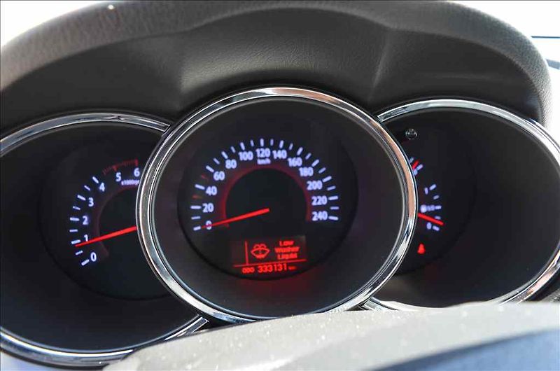 Kia Sorento (2012) 2,2 CRDI AWD - fotka 15 z 21