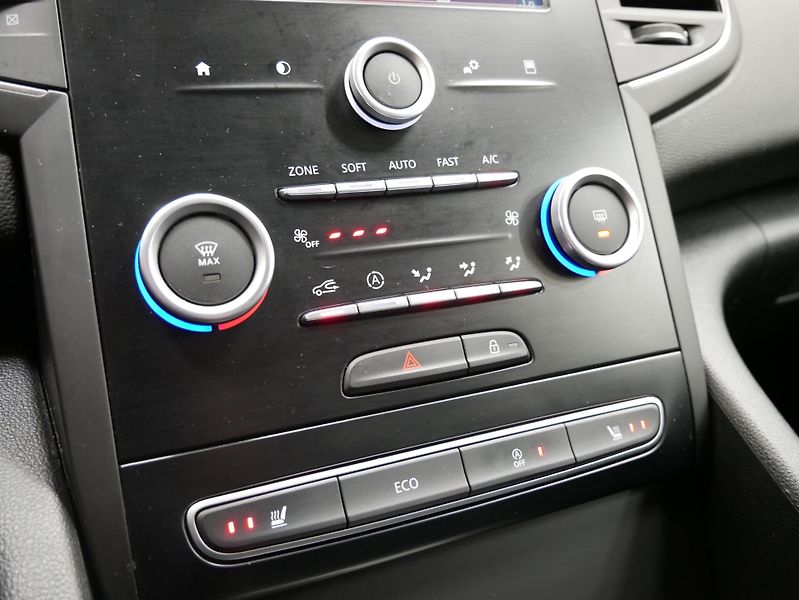 Renault Talisman - fotka 20 z 25