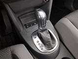 Volkswagen Touran (2014) 1.6 TDI, Automat, Xenony - náhled 13