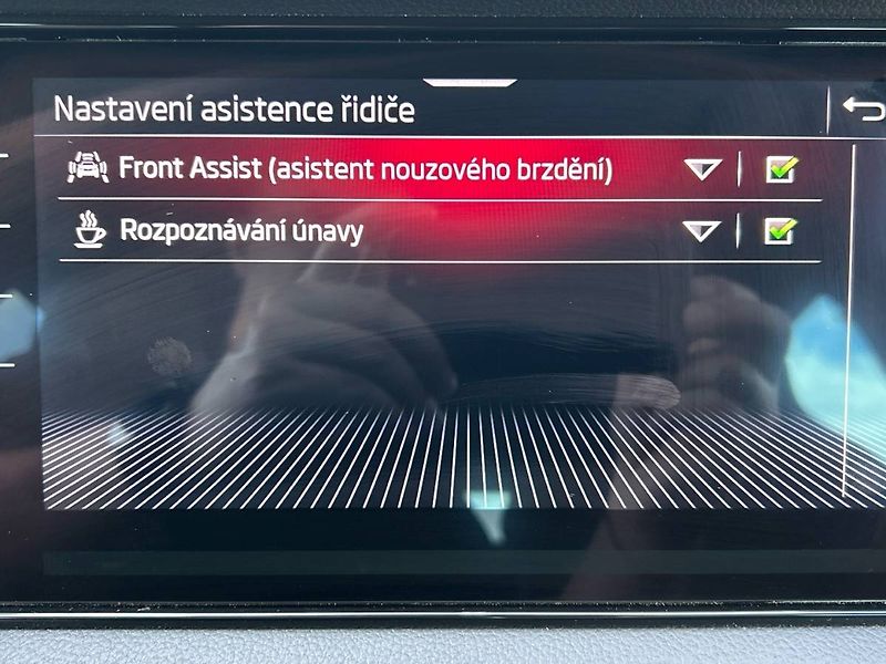 Škoda Kodiaq (2022) 2.0 TDI 7DSG 4x4 Sportline - fotka 31 z 35