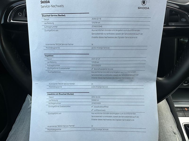 Škoda Octavia (2014) 2,0TDI 110kw Elegance - fotka 24 z 27