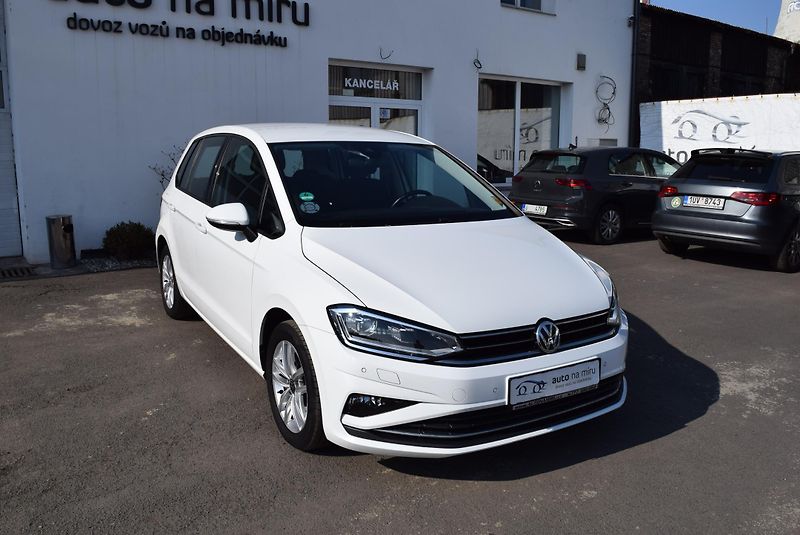 Volkswagen Golf Sportsvan (2020) 1.5TSI EVO 110kw DSG LED TAŽNÉ - fotka 5 z 48