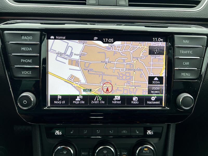 Škoda Superb L&K 2.0TDi 110kw KOUPENO V ČR - fotka 24 z 48