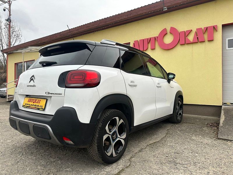Citroën C3 Aircross 1.2i 81kW/Rip Curl/1MAJ/NAVI - fotka 3 z 45
