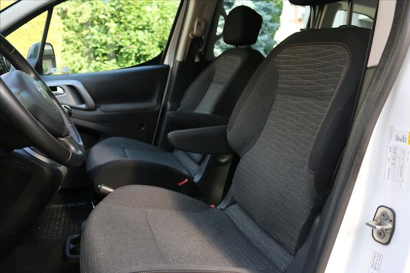 Citroën Berlingo 1,6 Multispace, Tažné , ČR - fotka 14 z 40