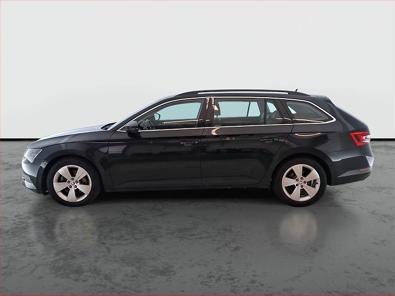 Škoda Superb (2019) Style 2.0 TDI, Automat, Kůže - fotka 3 z 21