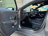 Mercedes-Benz Třídy A A 200 d AMG Style Edition - náhled 22