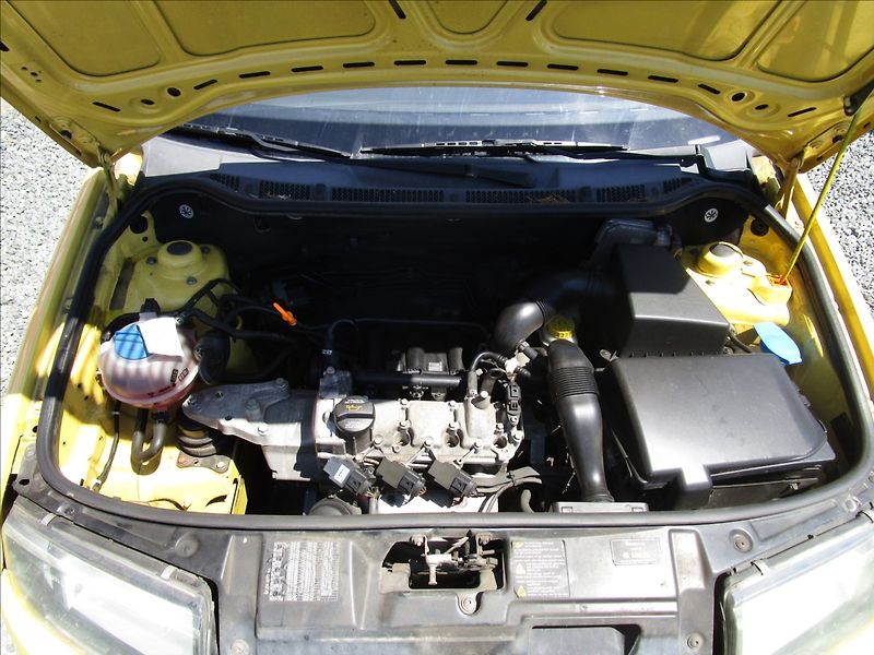 Škoda Fabia 1.2HTP - fotka 34 z 37