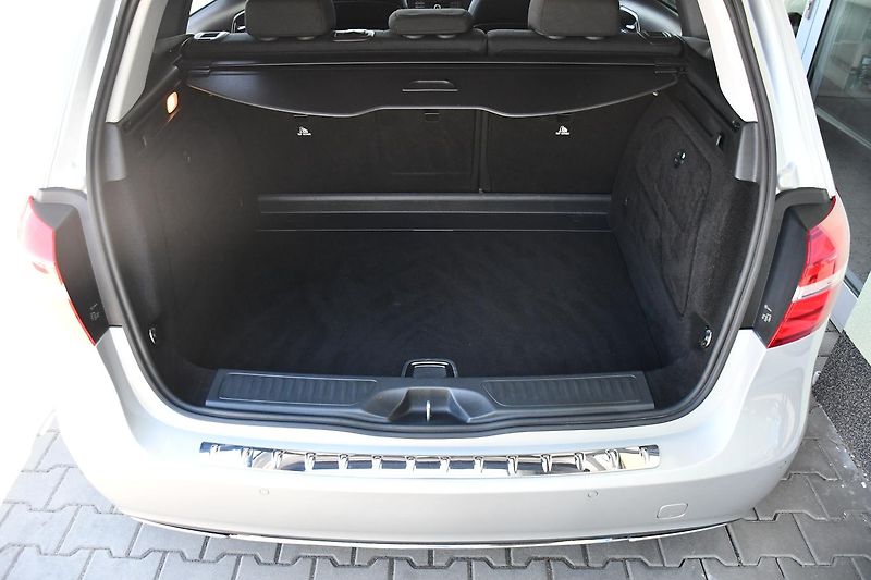 Mercedes-Benz Třídy B 220d PDC 4M N.TOP VYHŘ.SEDAČ - fotka 36 z 38