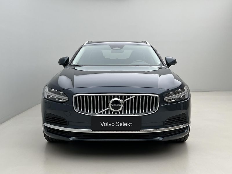 Volvo V90 T6 AWD RECHARGE CORE AUT  - fotka 14 z 47