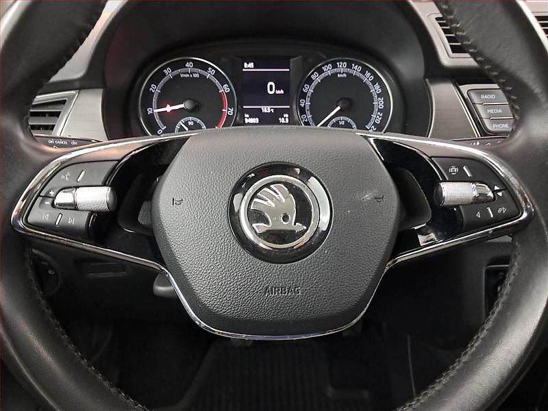 Škoda Fabia (2021) Style 1.0 TSI, ČR,1.maj - fotka 16 z 18