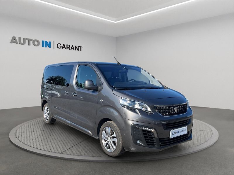 Peugeot Traveller (2021) ALLURE L2 2.0 BlueHDi 106kW, Č - fotka 8 z 29