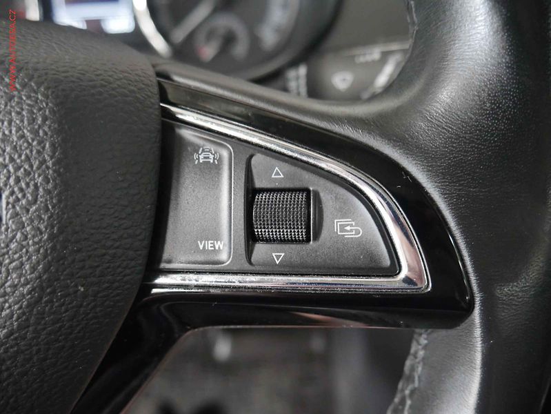 Škoda Octavia (2019) 2.0 TDi, 1.maj,ČR, Style - fotka 15 z 22