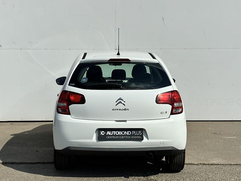 Citroën C3 1.2 VTi 60kW - fotka 9 z 19