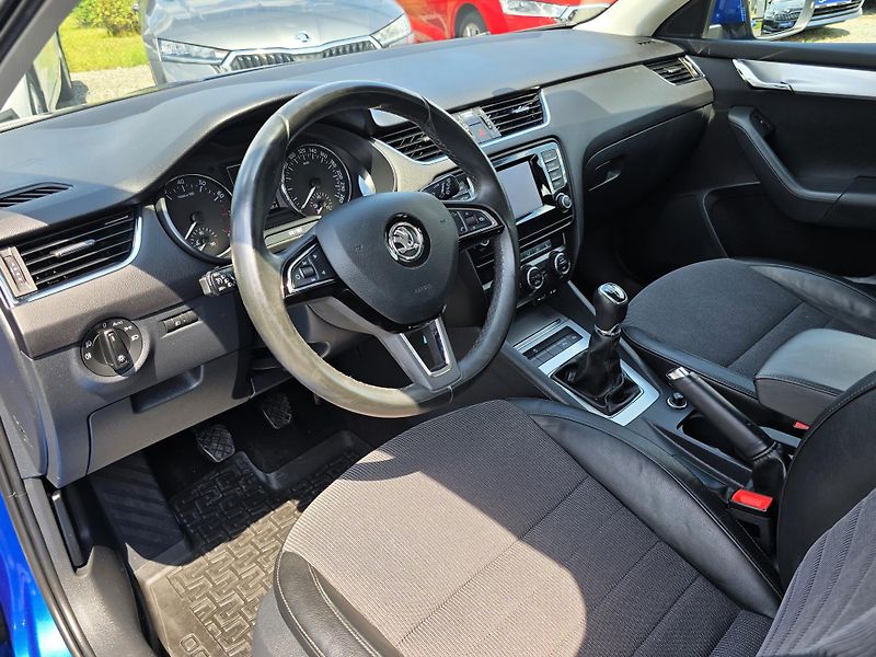 Škoda Octavia 1.2TSI BOHATÁ VÝBAVA 1Majitel - fotka 9 z 22