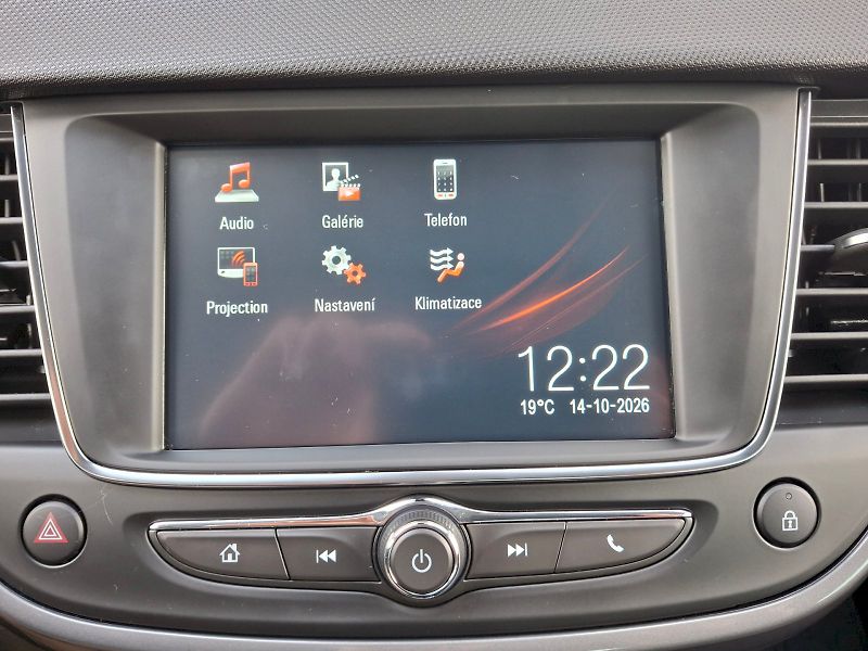 Opel Crossland X (2023) Elegance Automat 1,2Turbo 96kW - fotka 21 z 34