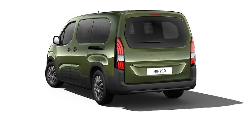 Peugeot Rifter (2026) LONG ALLURE BlueHDi 130 MAN6 - fotka 3 z 8