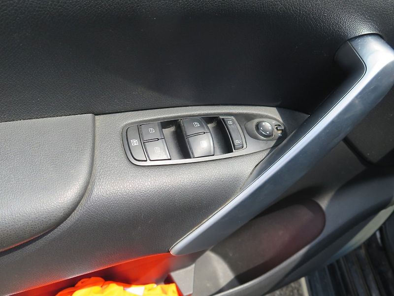Mercedes-Benz Třídy X (2017) X250d,automat,4x4,motor venku - fotka 10 z 21