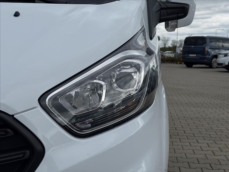 Ford Transit Custom 2,0 EcoBlue 77kW Trend L1 - fotka 9 z 21
