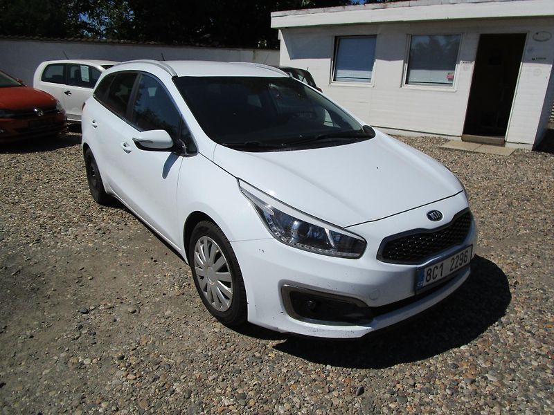 Kia Ceed 1,6-99KW-KOUPENO V ČR+NOVÁ STK - fotka 1 z 13