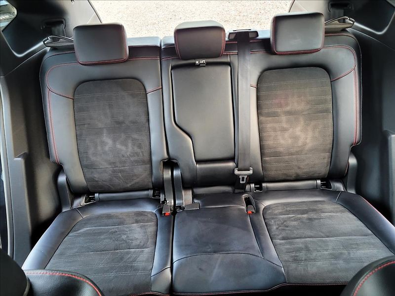 Ford Kuga 2,5 PHEV,ST-line X,kůže,Led - fotka 39 z 50