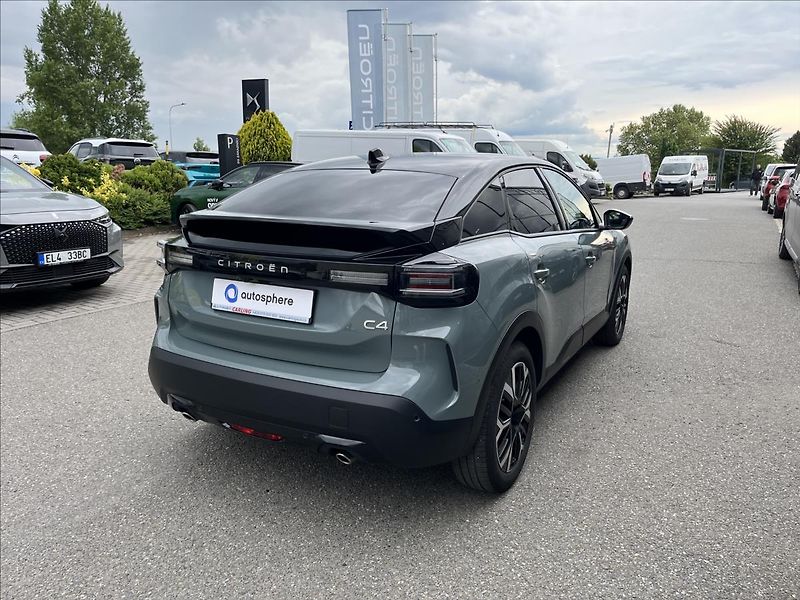 Citroën C4 1,2   MAX 136 HYBRID Ë-DCS6 - fotka 3 z 20