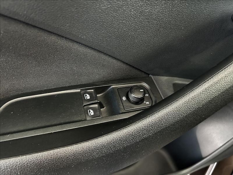 Škoda Scala 1,0   TSI,1.MAJITEL,SERVISKA - fotka 10 z 25