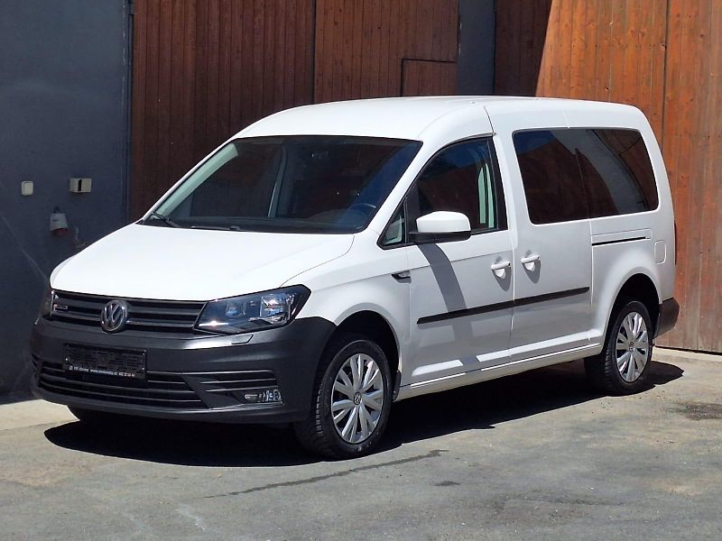 Volkswagen Caddy (2017) MAXI 2,0TDi 5míst 4MOTION - fotka 1 z 17