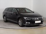 Volkswagen Passat (2018) R-Line 2.0 TDI, Automat, Kůže - náhled 1
