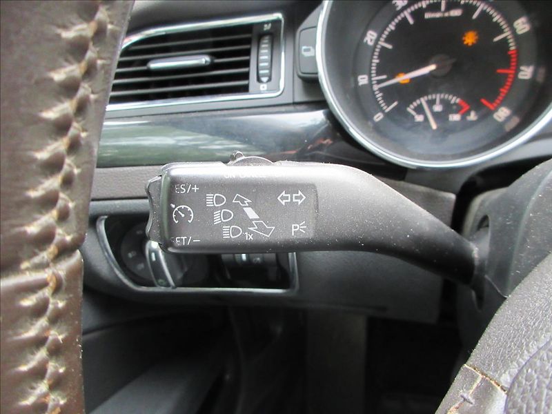 Škoda Superb 2,0 TSi 147Kw, L&K, Tažné, Hav - fotka 22 z 33