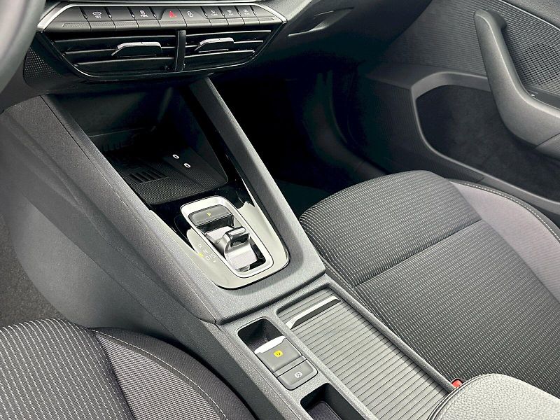 Škoda Octavia (2025) Combi DSG 2.0TDI 110kW Selecti - fotka 18 z 27