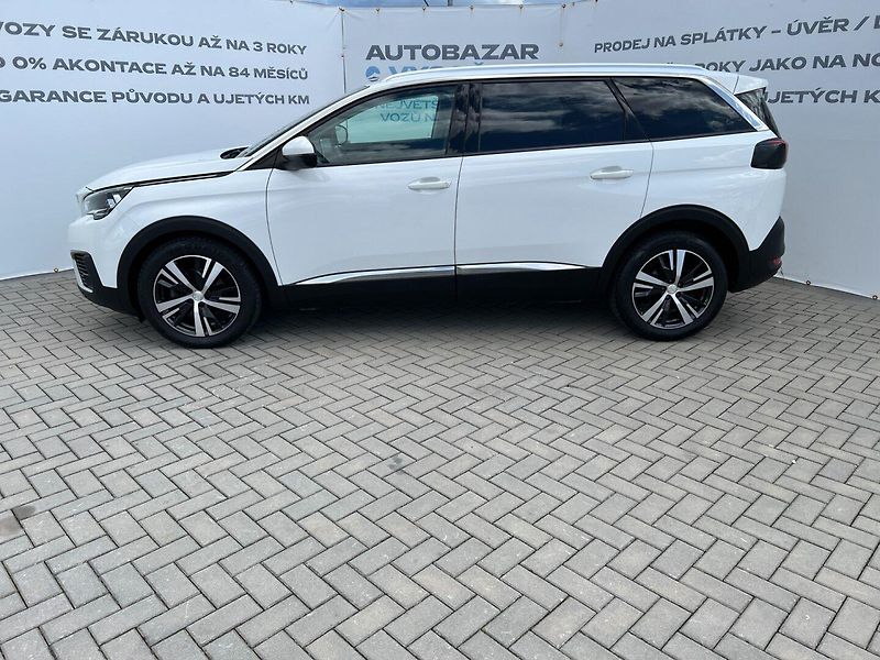 Peugeot 5008 (2018) 1.2PT 96kW A/T! 7míst! Allure! - fotka 7 z 41