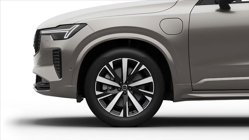 Volvo XC90 (2026) 2,0 T8  Plus Dark - fotka 7 z 14