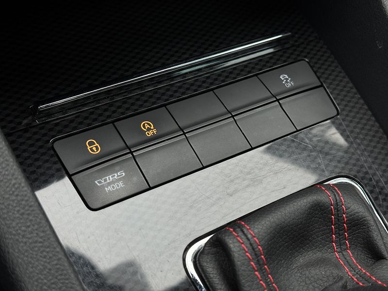 Škoda Octavia (2019) 2.0TSi 245 RS, DSG, PANO   - fotka 27 z 50