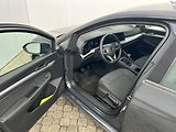 Volkswagen Golf Life 1,0TSi - náhled 4