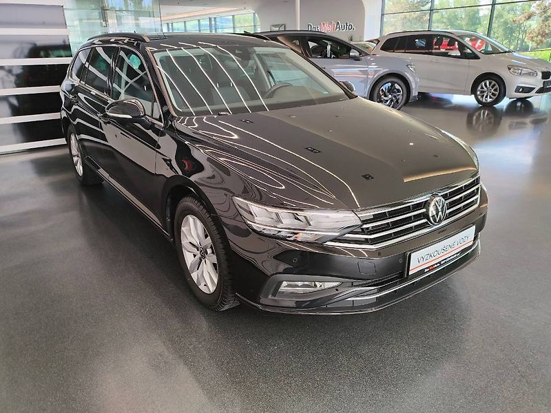 Volkswagen Passat Variant (2022) 2.0 TDI (110kW/150k) DSG, Busi - fotka 27 z 27