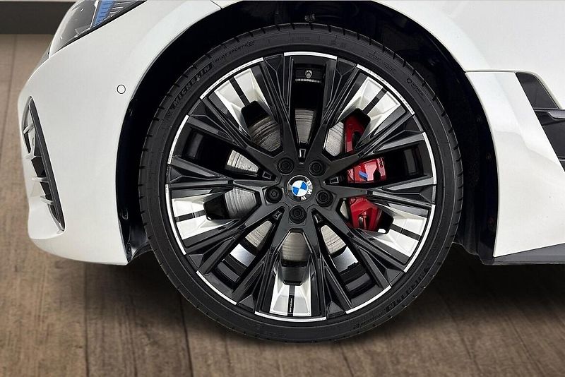 BMW Řada 4 řady 4 | 420d xDrive - fotka 26 z 26