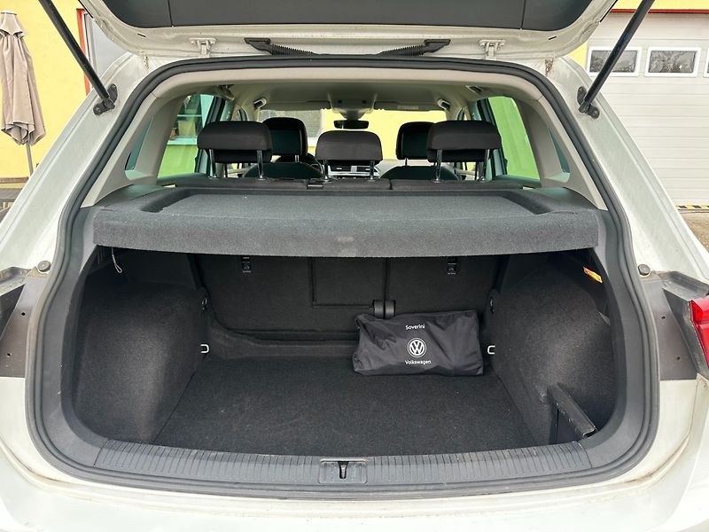 Volkswagen Tiguan 2.0 TDI 110kW/4x4/DSG/Navi - fotka 16 z 47