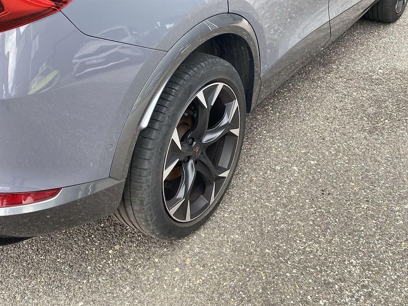 Cupra Formentor (2022) 1.5 TSI DSG - fotka 31 z 40