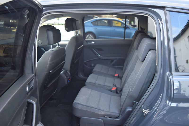 Volkswagen Touran (2017) 1.4TSI 110kw COMFORTLINE WEBAS - fotka 14 z 44