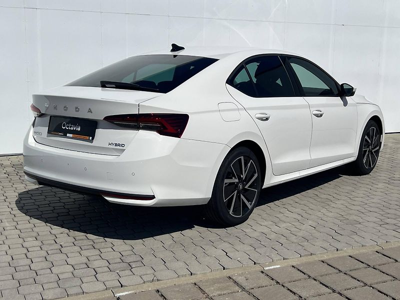 Škoda Octavia (2026) Dynamic 7DSG 1,5TSI - fotka 5 z 6