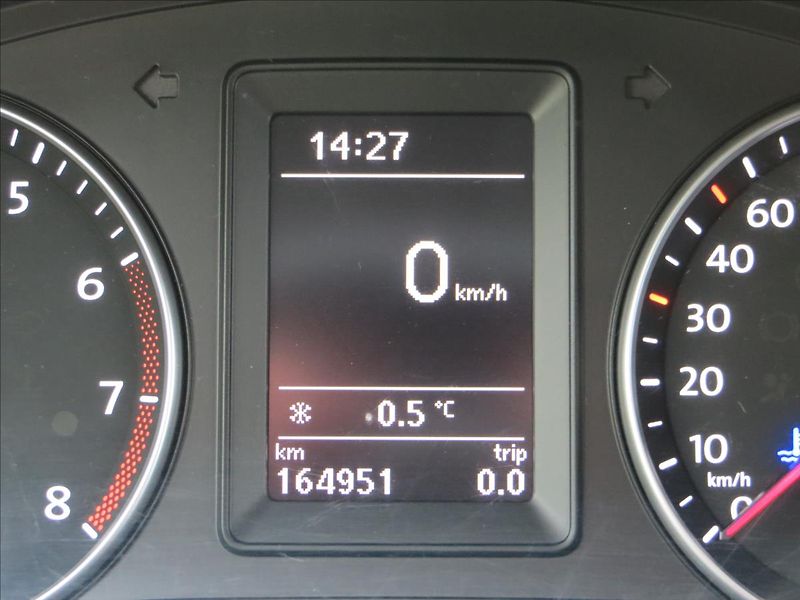 Volkswagen Caddy 1,4 TGI CNG MAXI Dílna ČR - fotka 18 z 18