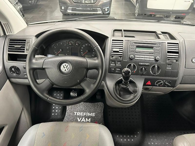 Volkswagen Transporter (2008) T5 Doka MAN 2008 - fotka 32 z 55