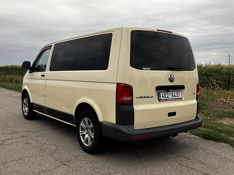 Volkswagen Caravelle (2012) T5.1 2.0 TDI 103 kW (CAAC) - fotka 3 z 15