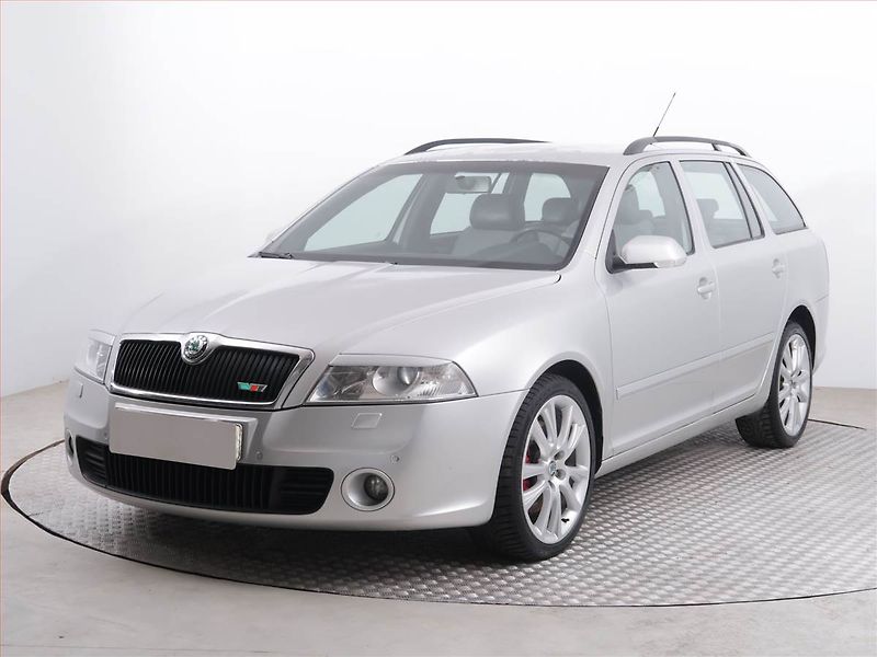 Škoda Octavia (2007) RS 2.0 TDI, po STK - fotka 2 z 16