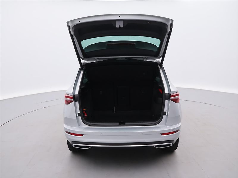 Škoda Karoq 1,5 TSI 110kW DSG Sportline - fotka 9 z 37